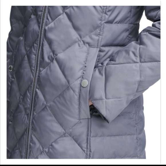 Kenneth Cole Reaction Womens Removable Hooded Faux-Fur Down Quilted Coat - Picture 3 of 8